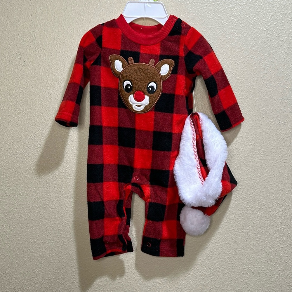 NWT Rudolph 3 month plaid pajamas with Santa hat